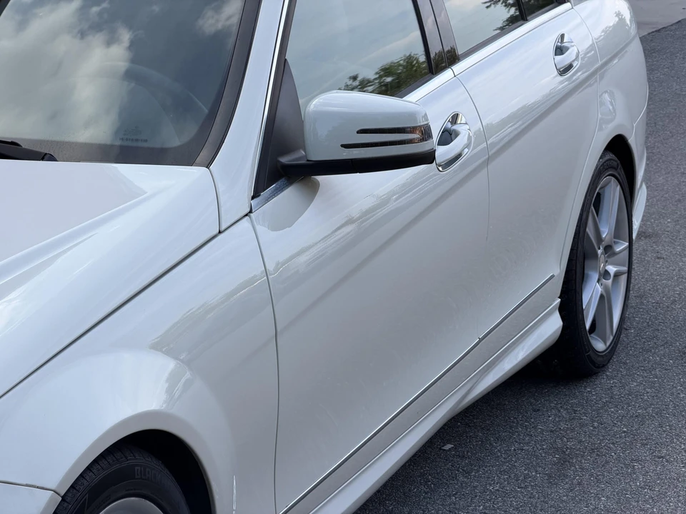 2011 Mercedes-Benz W204 C-Class - Image 29 of 31