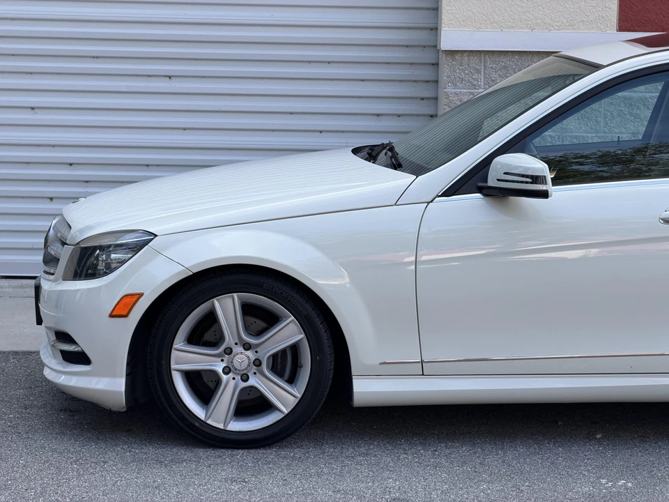 2011 Mercedes-Benz W204 C-Class - Image 19 of 31