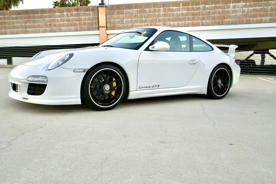 2011 Porsche 997 Carrera GTS - Image 5 of 31
