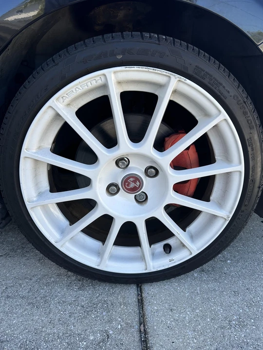 2012 Fiat Abarth 500 - Image 24 of 31