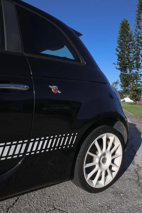 2012 Fiat Abarth 500 - Image 17 of 31
