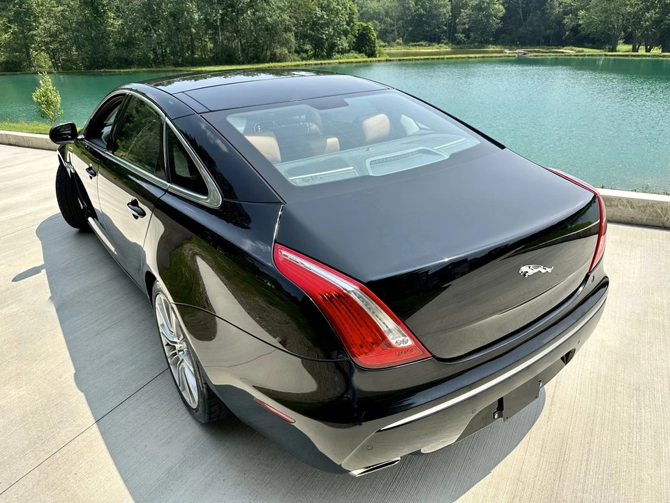 2012 Jaguar X351 XJ - Image 16 of 31