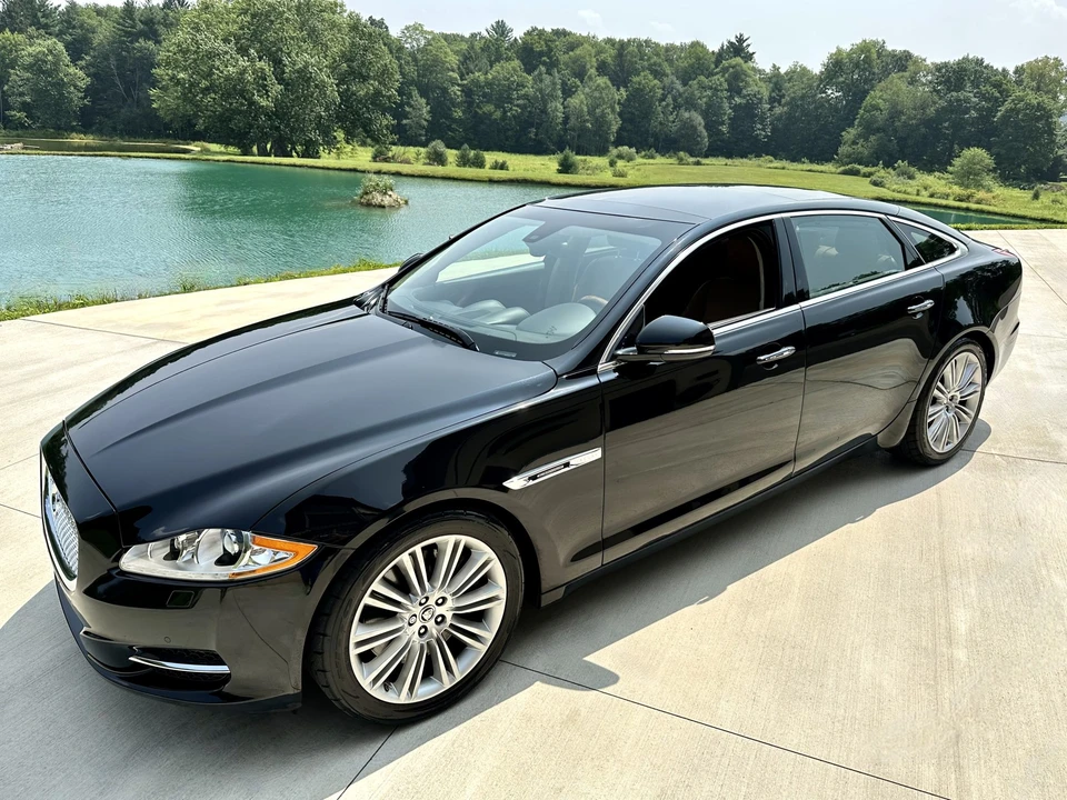 2012 Jaguar X351 XJ - Image 2 of 31