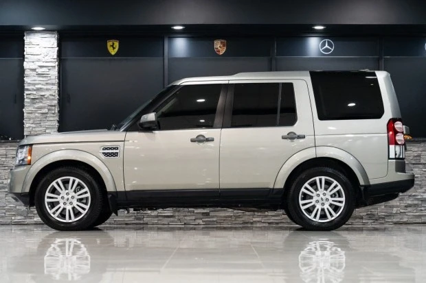 2012 Land Rover Discovery 4th Gen - Image 3 of 7