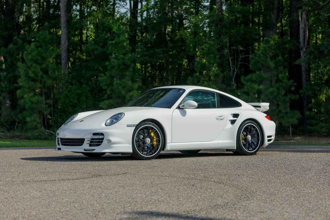 2012 Porsche 997 Turbo S - Image 7 of 31