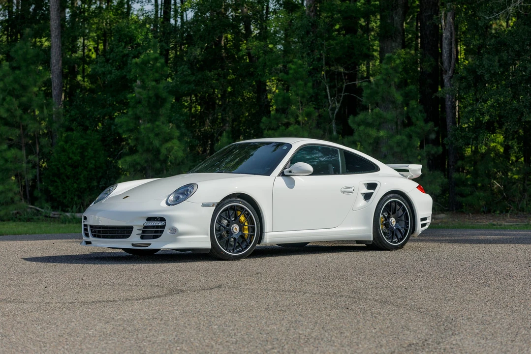 2012 Porsche 997 Turbo S - Image 6 of 31