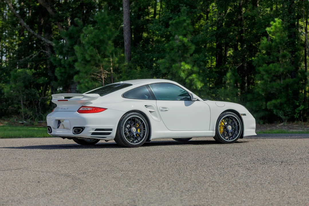 2012 Porsche 997 Turbo S - Image 25 of 31