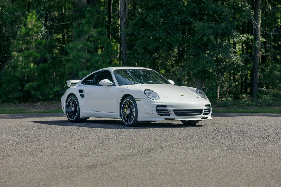 2012 Porsche 997 Turbo S - Image 22 of 31