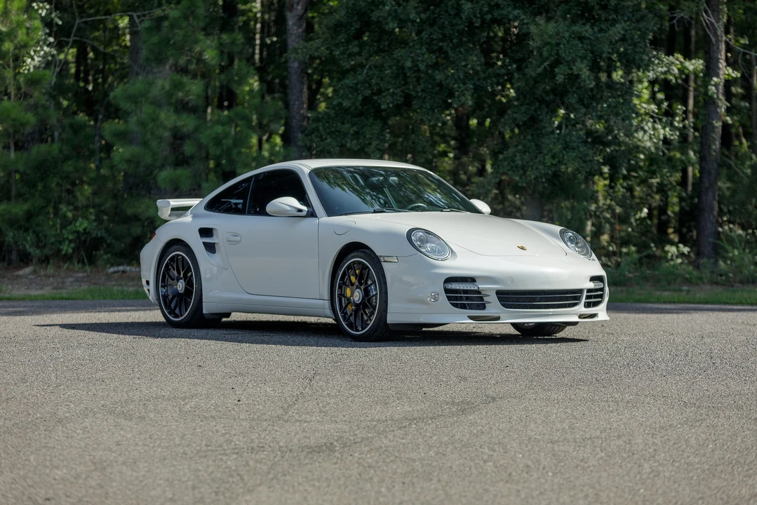 2012 Porsche 997 Turbo S - Image 21 of 31