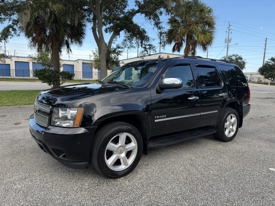 2013 Chevrolet Tahoe 3rd Gen - Image 4 of 31