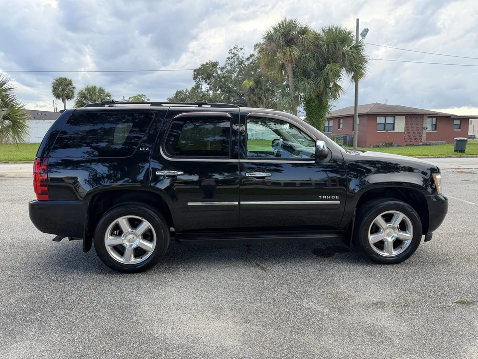 2013 Chevrolet Tahoe 3rd Gen - Image 31 of 31