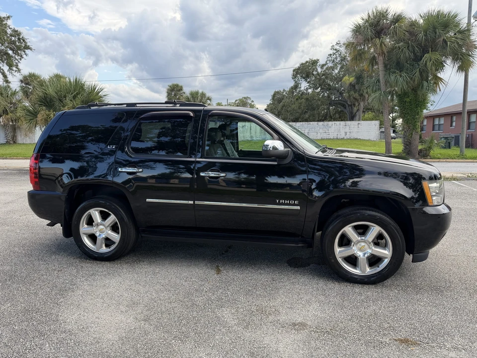 2013 Chevrolet Tahoe 3rd Gen - Image 27 of 31