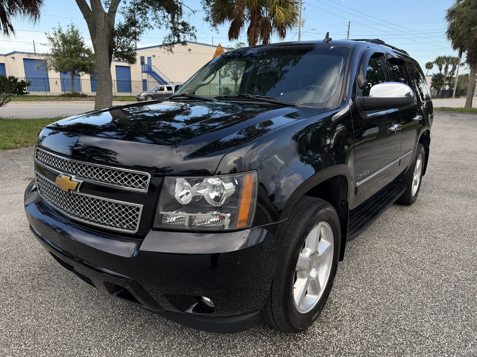 2013 Chevrolet Tahoe 3rd Gen - Image 6 of 31