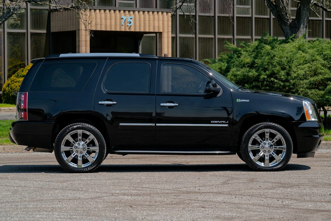 2013 GMC Yukon 3rd Gen - Image 8 of 31