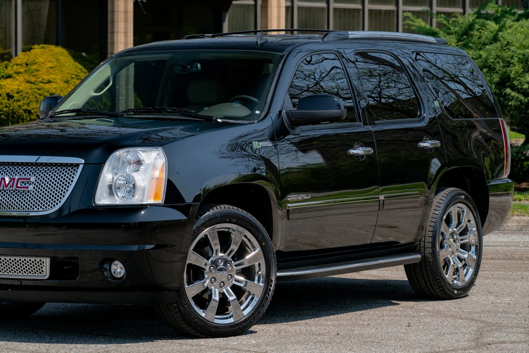 2013 GMC Yukon 3rd Gen - Image 13 of 31