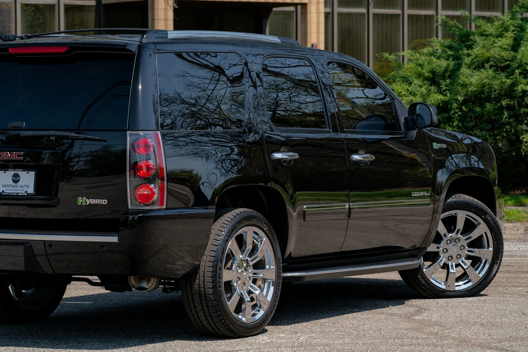 2013 GMC Yukon 3rd Gen - Image 17 of 31