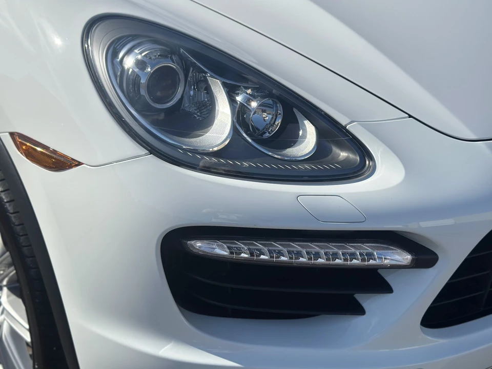 2013 Porsche 958 Cayenne Turbo - Image 17 of 31