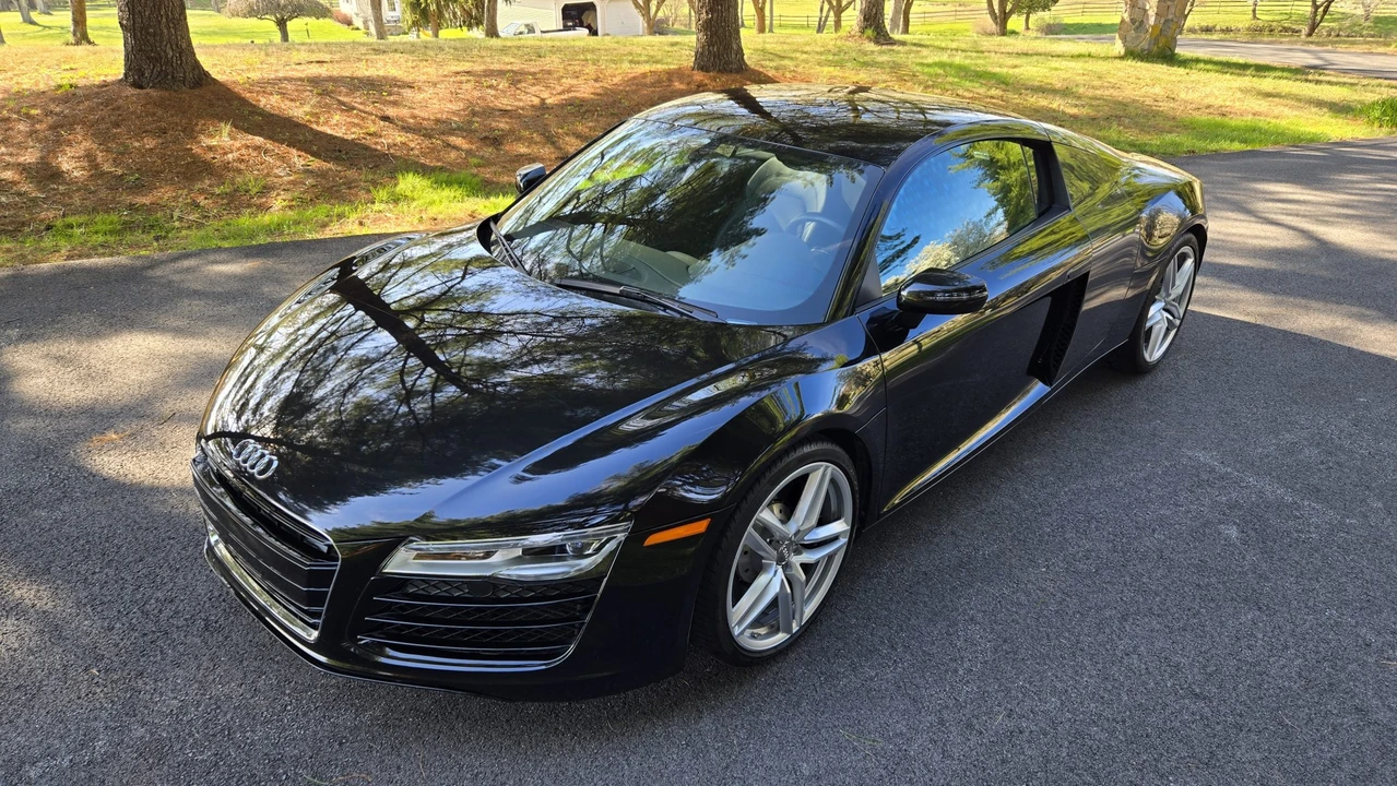 2014 Audi 42 R8 - Image 3 of 31