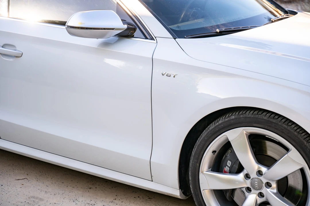 2014 Audi D4 S8 - Image 21 of 31