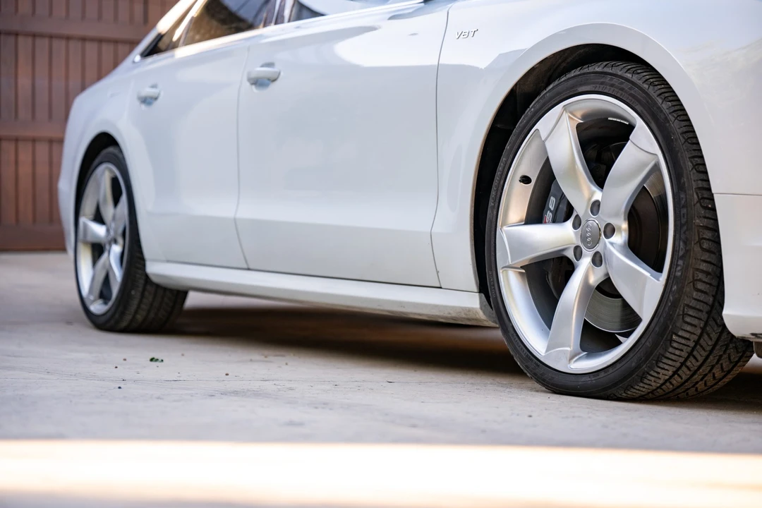 2014 Audi D4 S8 - Image 23 of 31