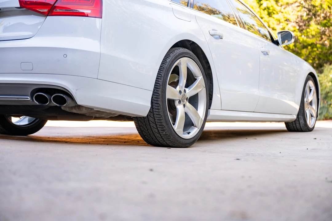 2014 Audi D4 S8 - Image 29 of 31