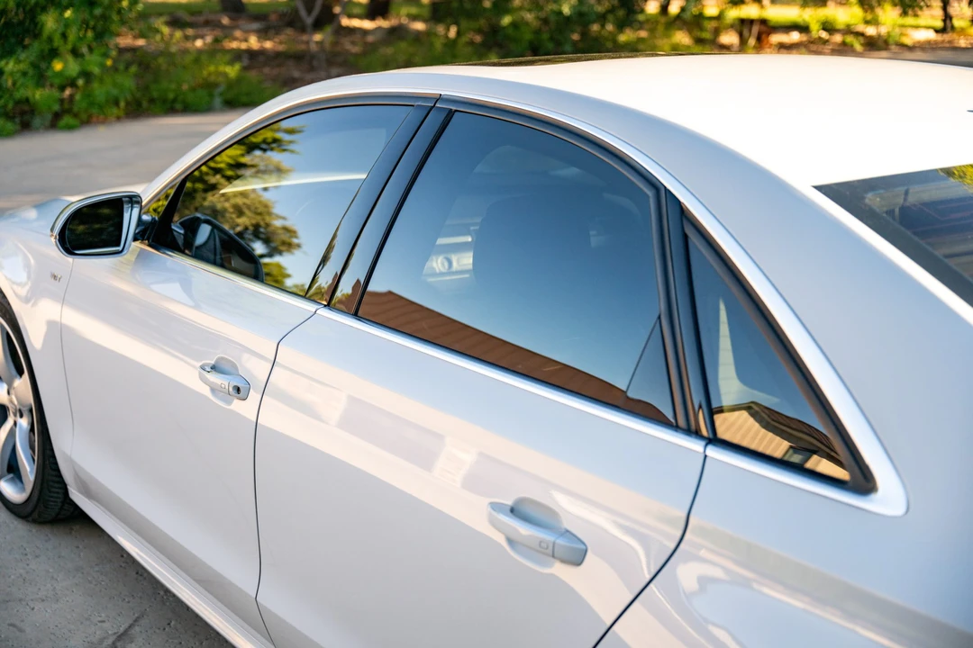 2014 Audi D4 S8 - Image 24 of 31