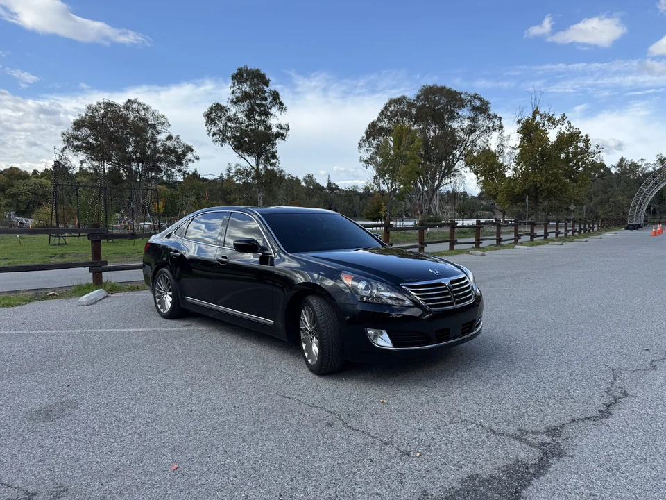 2014 Hyundai Equus - Image 2 of 31