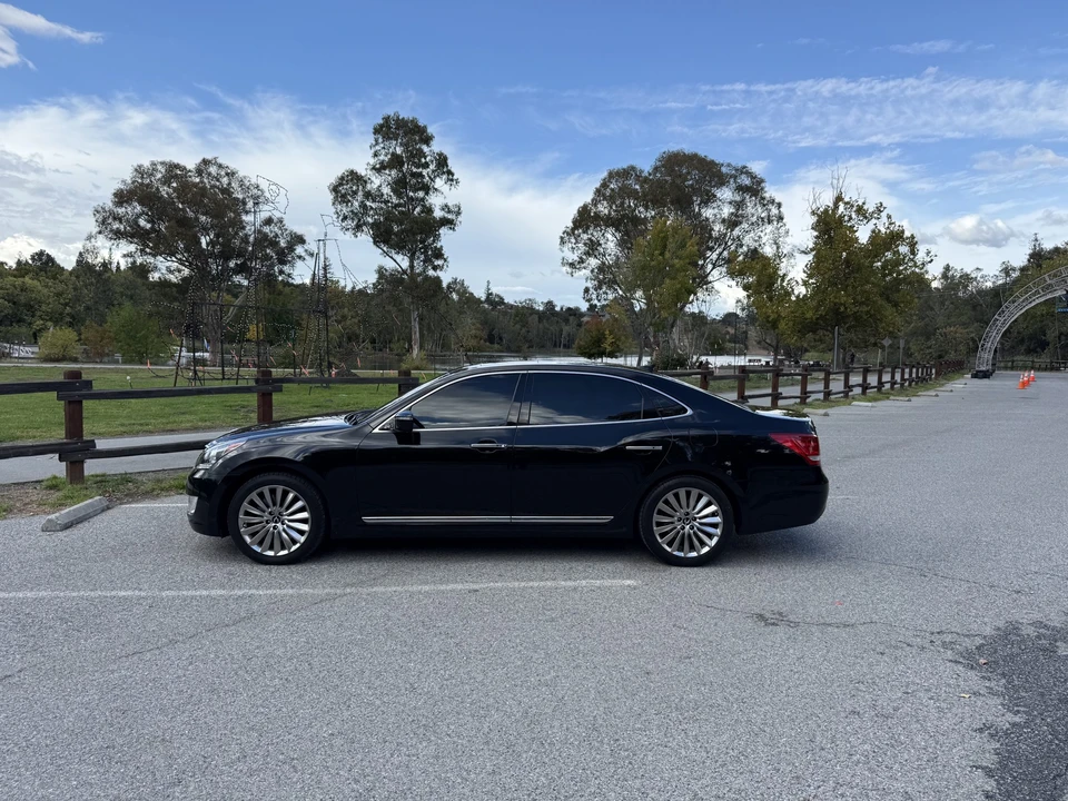 2014 Hyundai Equus - Image 12 of 31