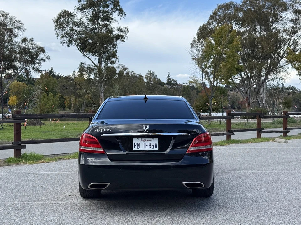 2014 Hyundai Equus - Image 19 of 31