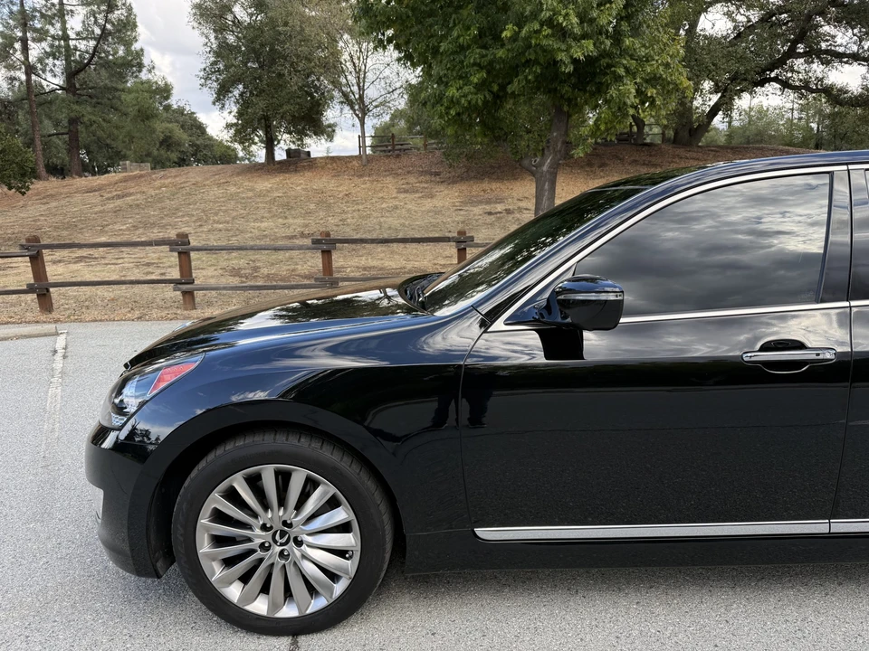 2014 Hyundai Equus - Image 26 of 31