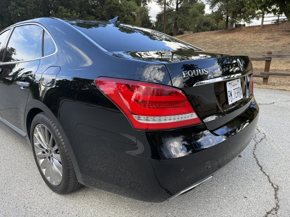 2014 Hyundai Equus - Image 28 of 31