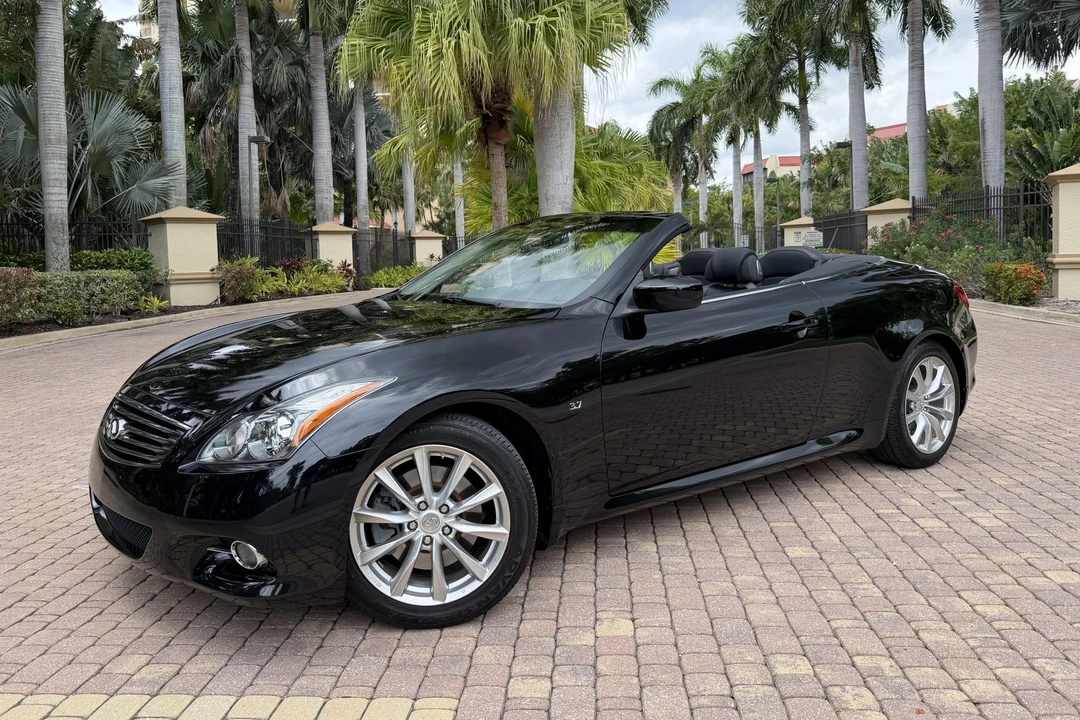 2014 Infiniti Q60 - Image 1 of 31