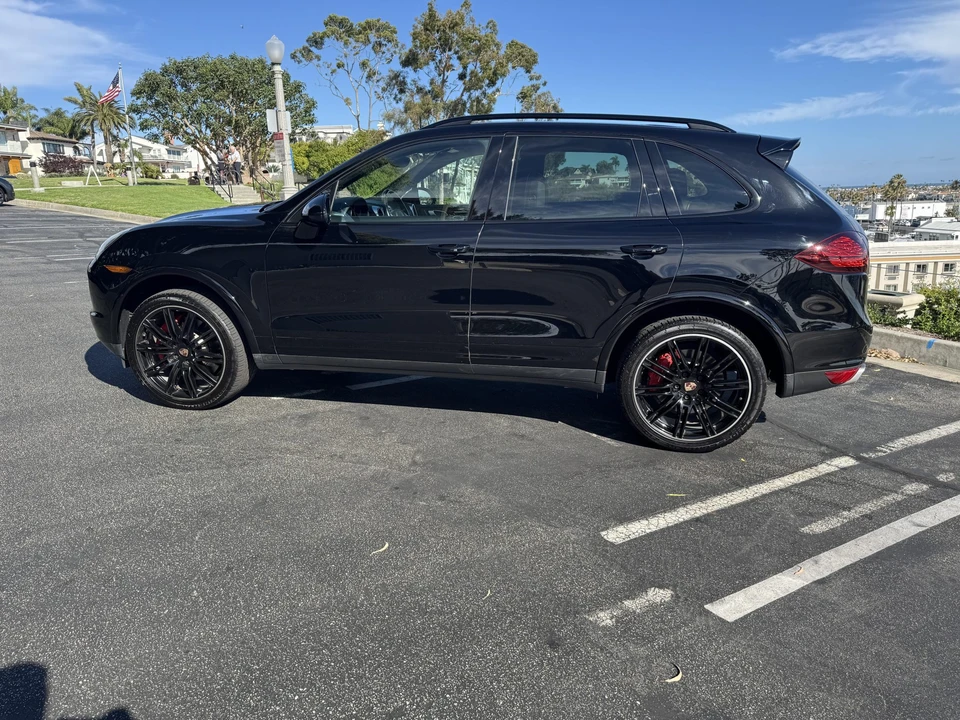 2014 Porsche 958 Cayenne Turbo - Image 17 of 31