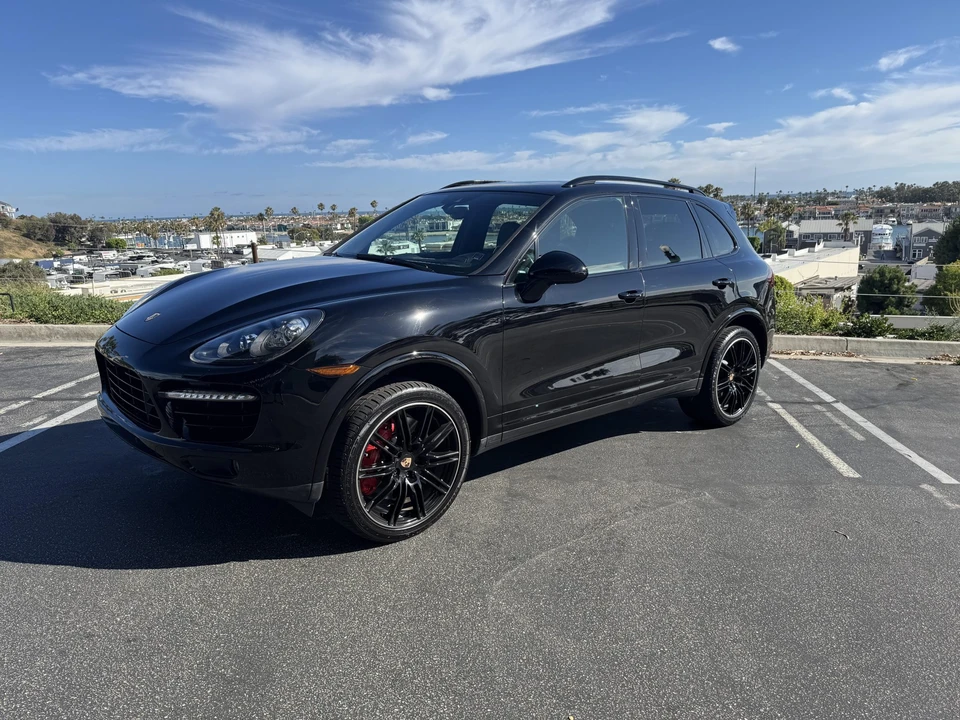 2014 Porsche 958 Cayenne Turbo - Image 15 of 31