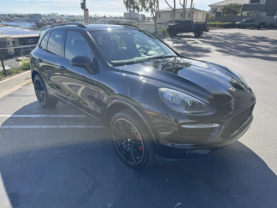 2014 Porsche 958 Cayenne Turbo - Image 3 of 31