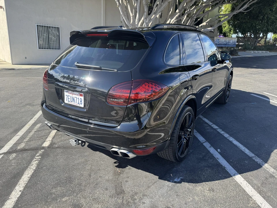 2014 Porsche 958 Cayenne Turbo - Image 26 of 31
