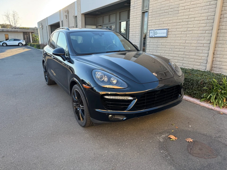 2014 Porsche 958 Cayenne Turbo - Image 4 of 31