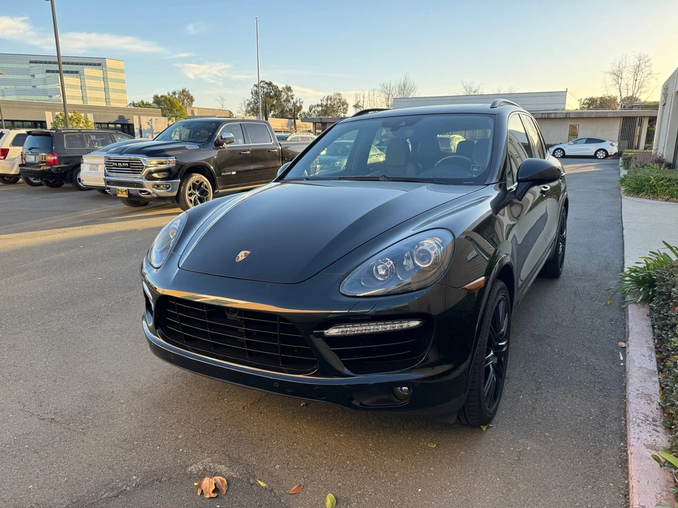 2014 Porsche 958 Cayenne Turbo - Image 11 of 31