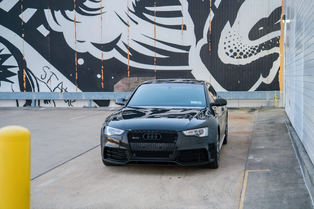 2015 Audi B8 RS5 - Image 2 of 31