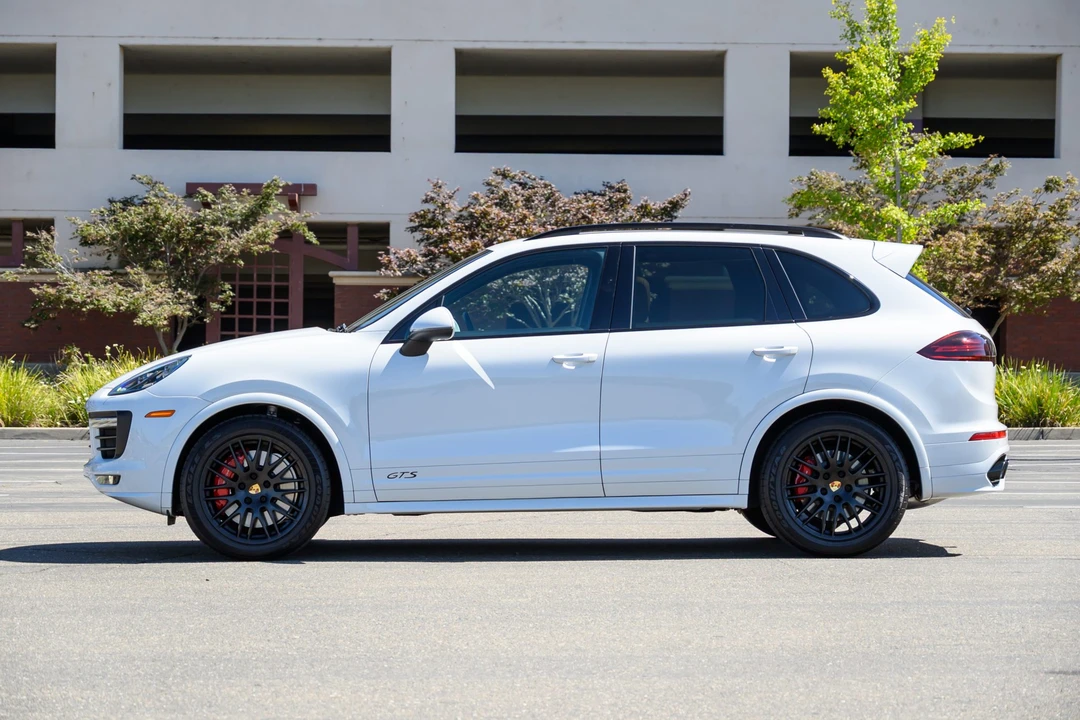 2016 Porsche 958 Cayenne GTS - Image 7 of 31