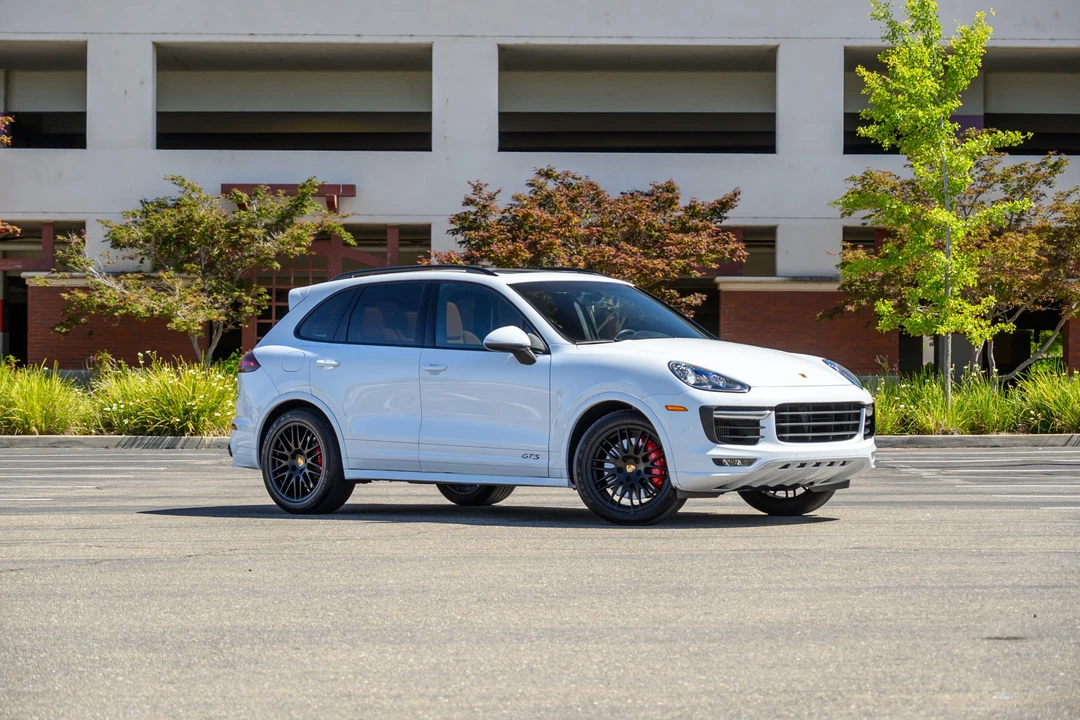 2016 Porsche 958 Cayenne GTS - Image 26 of 31