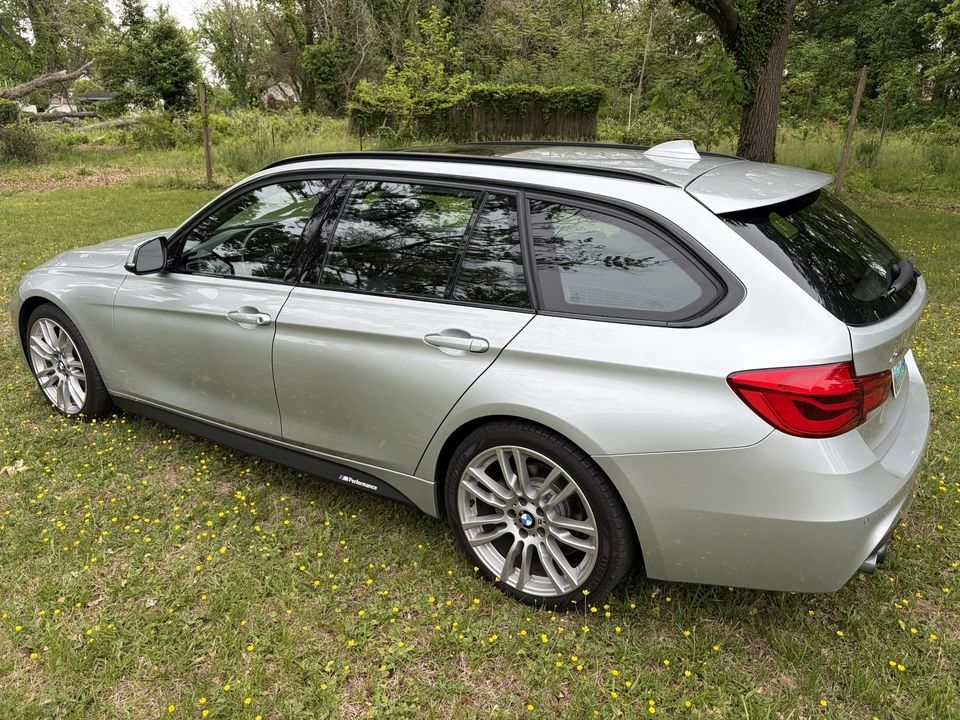 2017 BMW F31 3 Series Touring - Image 9 of 31