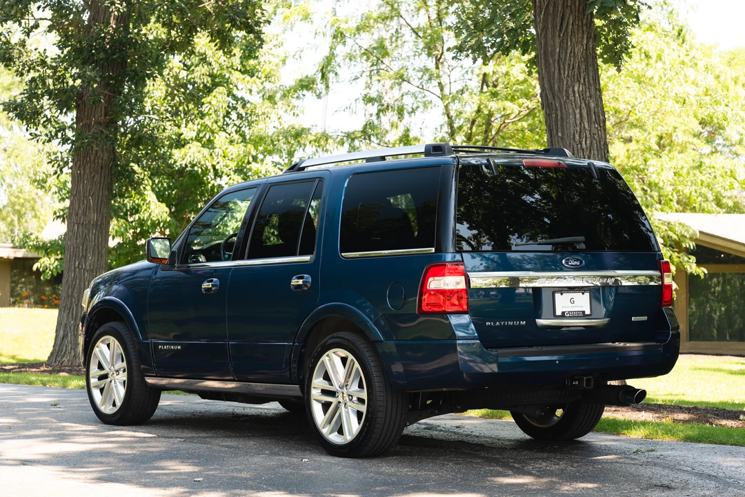 2017 Ford Expedition 3rd Gen - Image 17 of 31