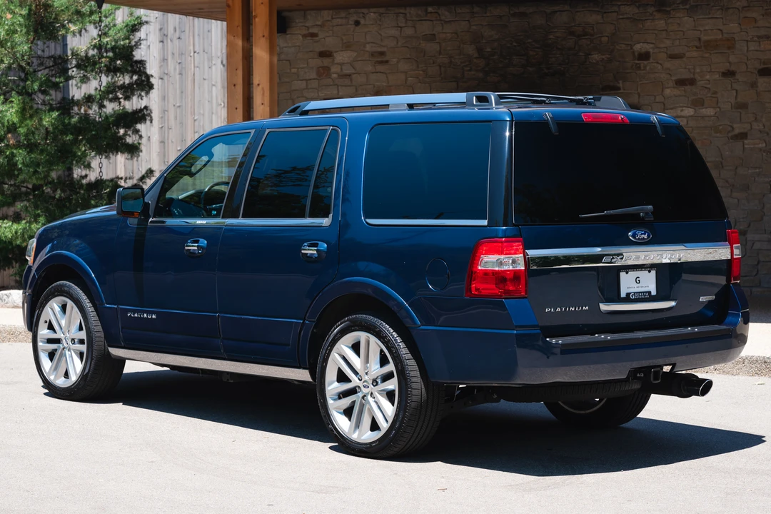 2017 Ford Expedition 3rd Gen - Image 4 of 31