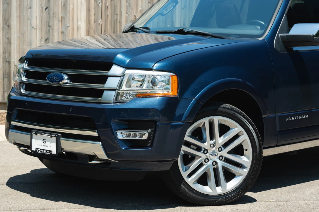 2017 Ford Expedition 3rd Gen - Image 30 of 31