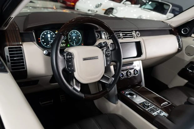 2017 Land Rover Range Rover L405 - Image 5 of 7