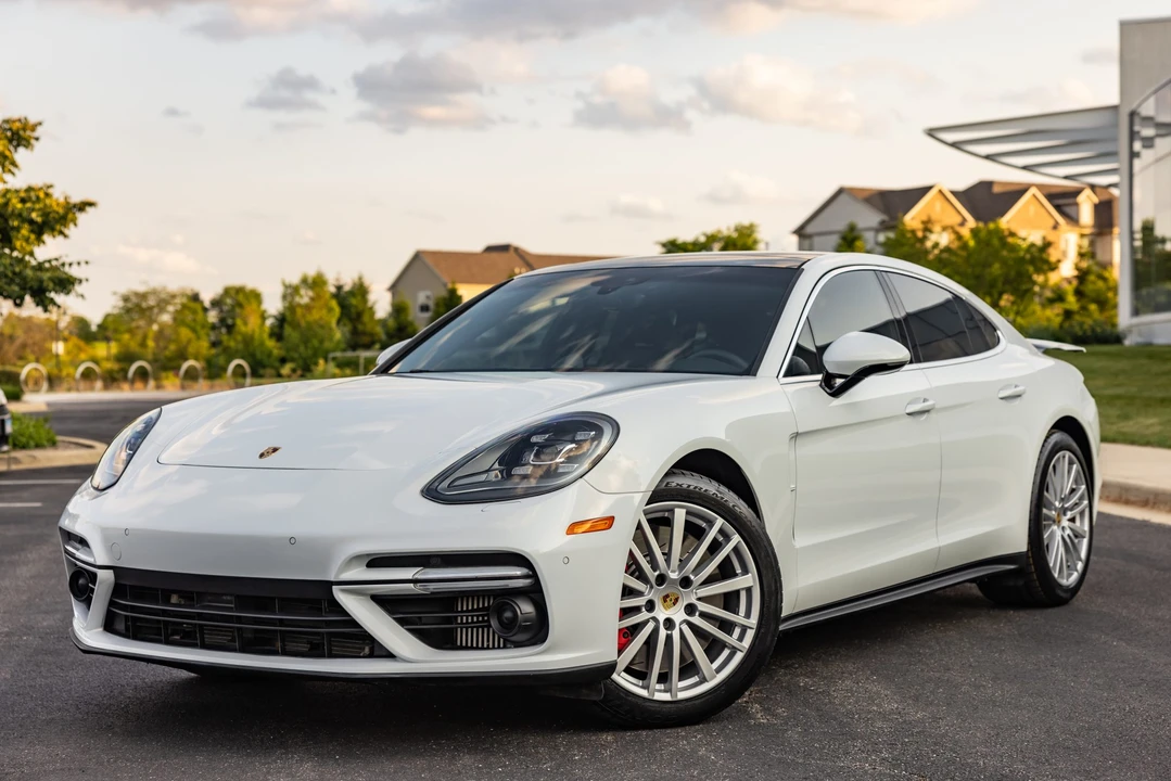 2017 Porsche 971 Panamera Turbo - Image 5 of 31