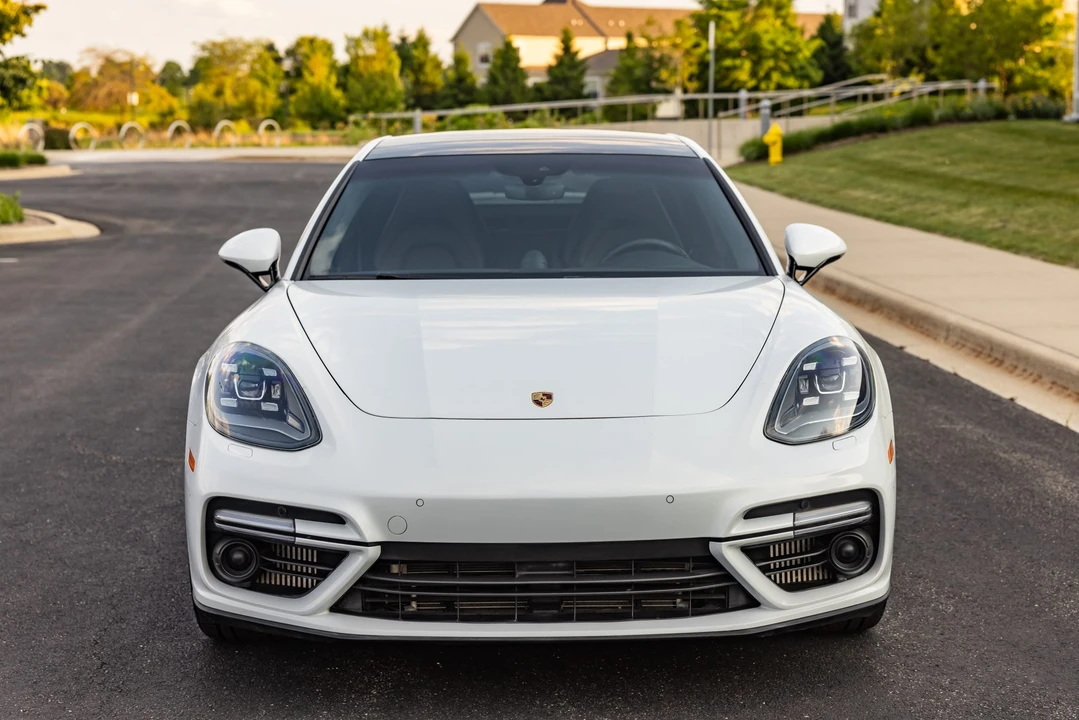 2017 Porsche 971 Panamera Turbo - Image 11 of 31