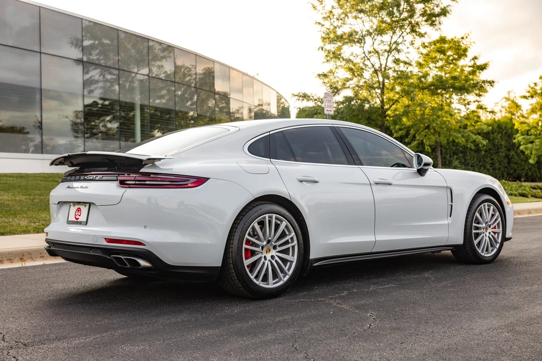 2017 Porsche 971 Panamera Turbo - Image 21 of 31