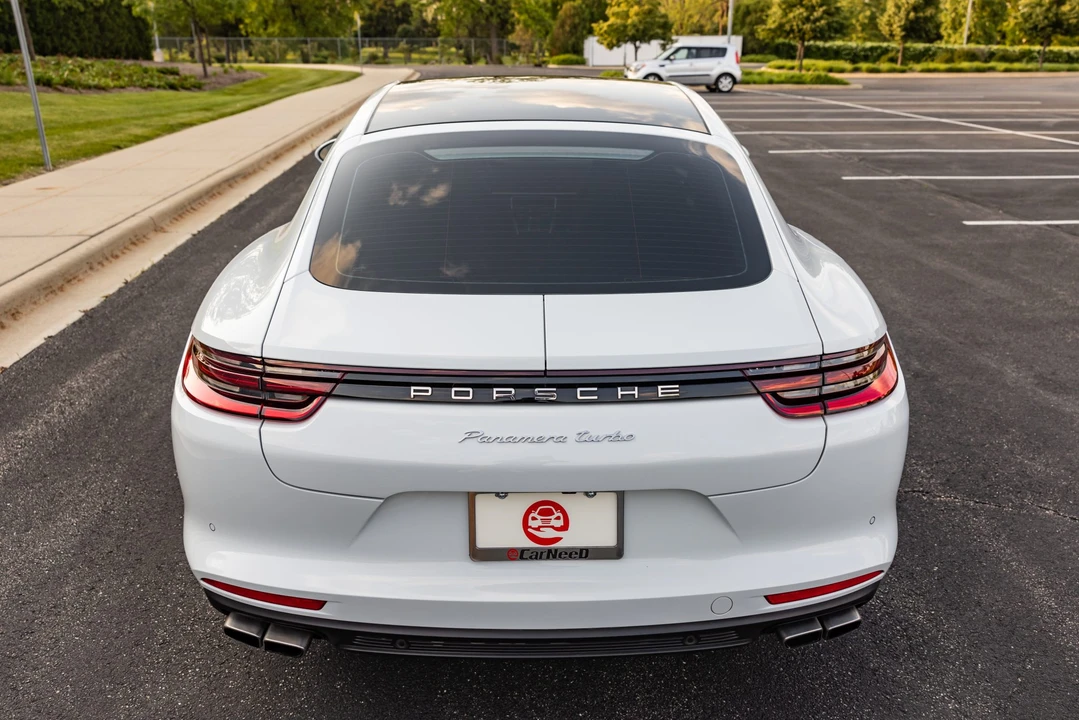 2017 Porsche 971 Panamera Turbo - Image 29 of 31